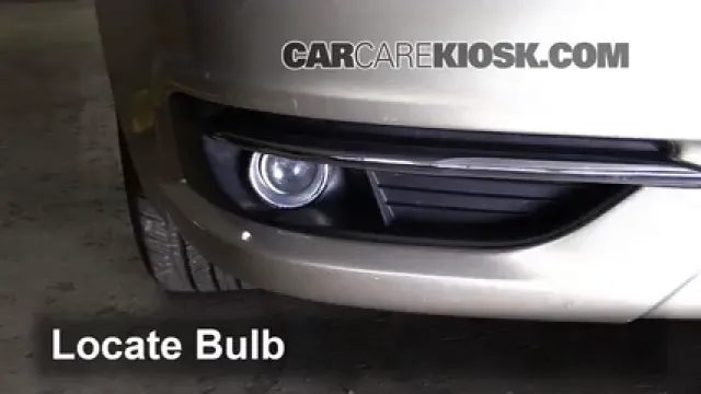2013 Chrysler 200 Limited 3.6L V6 FlexFuel Sedan Éclairage Feu antibrouillard (remplacer l'ampoule)